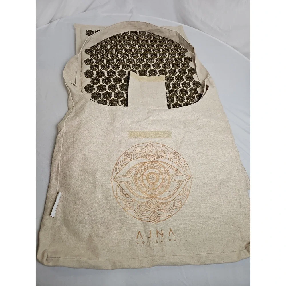 AJNA Wellbeing Acupressure Mat with Carry Bag Cotton Relaxation Massage Set